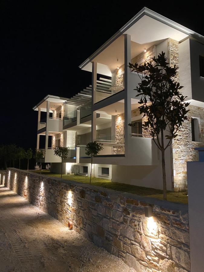 Luminous Luxury * Limenas (Thasos)